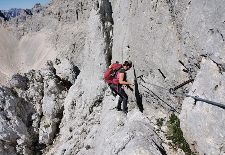 Škrlatica, queen of the Julian Alps - climbing on to the top - Uroš Ledinek